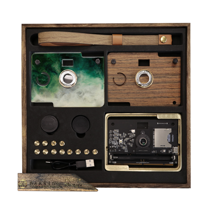 18 MP Vintage Resin-Art Camera Set